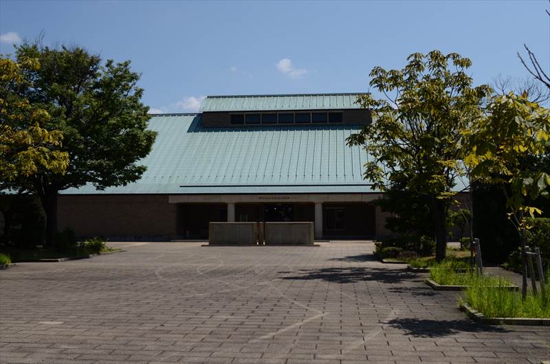 荻須記念美術館